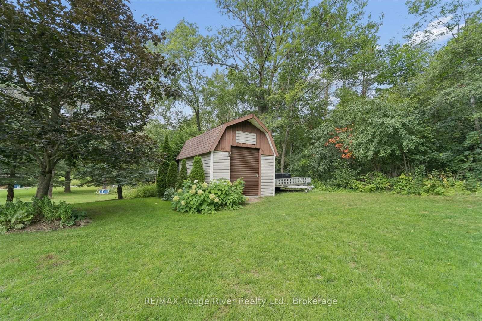 Photo 41 of 35 Royal Estate Drive, Kawartha Lakes, Pontypool — HOMEH