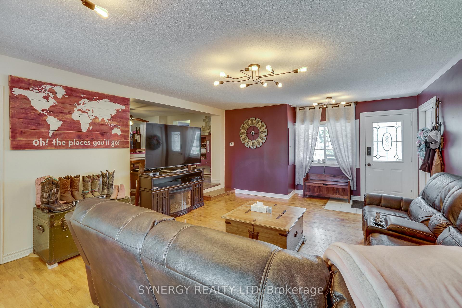 Photo 8 of 43 Canaan Street, Strathroy-Caradoc, SE — HOMEH
