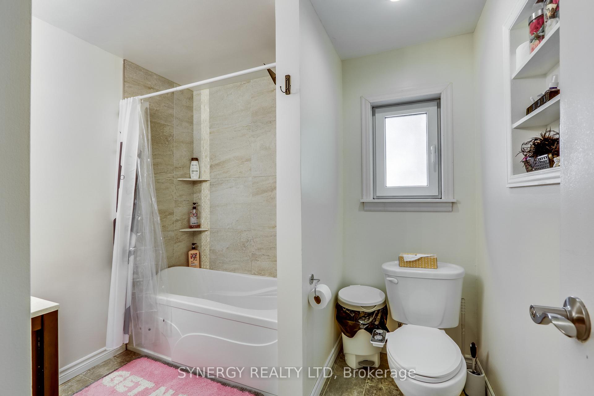 Photo 15 of 43 Canaan Street, Strathroy-Caradoc, SE — HOMEH
