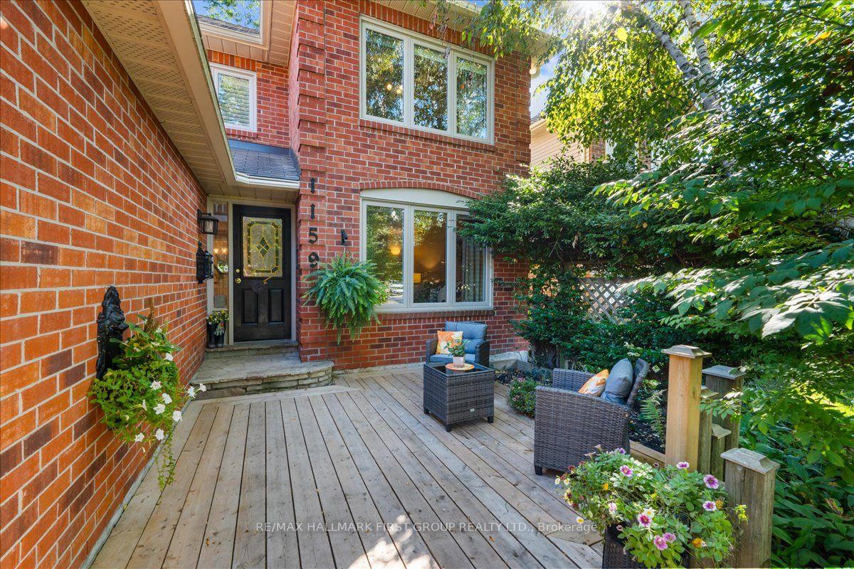 Photo 2 of 1159 Pebblestone Crescent, Pickering, Liverpool — HOMEH