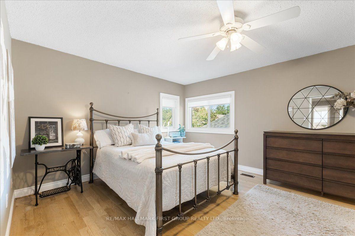 Photo 14 of 1159 Pebblestone Crescent, Pickering, Liverpool — HOMEH