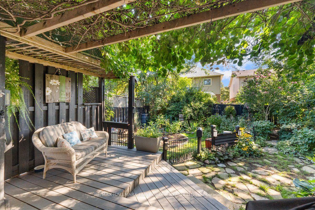 Photo 30 of 1159 Pebblestone Crescent, Pickering, Liverpool — HOMEH