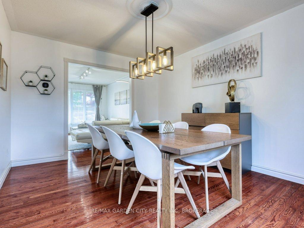 Photo 12 of 20 Consiglia Drive, St. Catharines, Rykert/Vansickle — HOMEH
