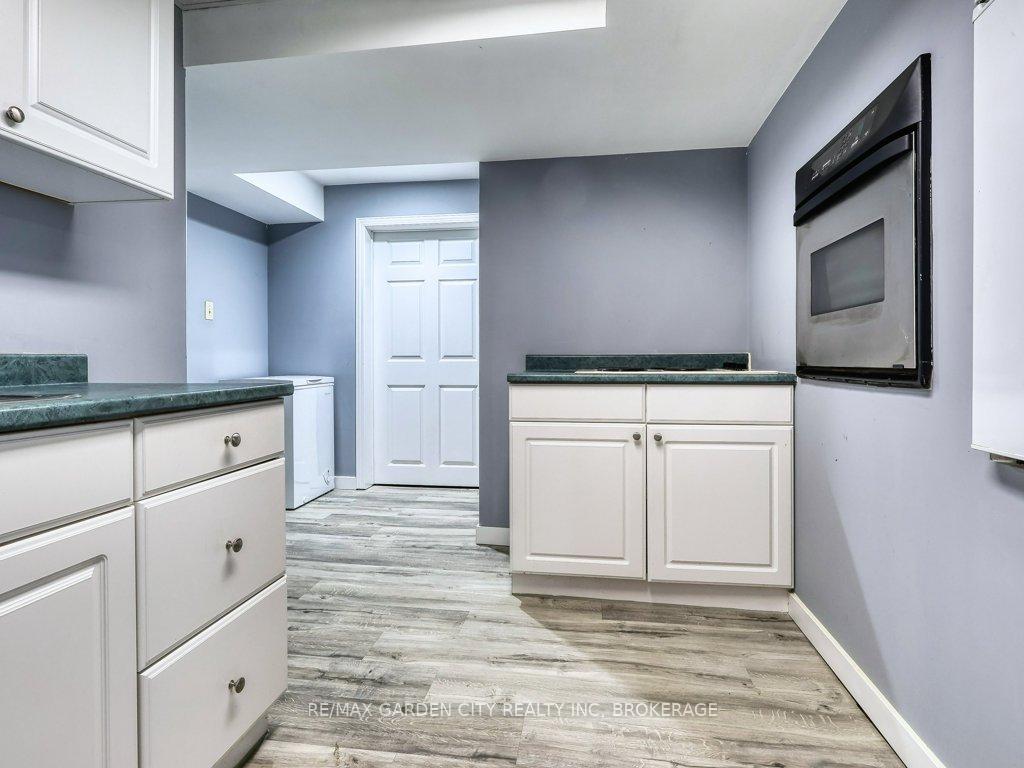 Photo 39 of 20 Consiglia Drive, St. Catharines, Rykert/Vansickle — HOMEH
