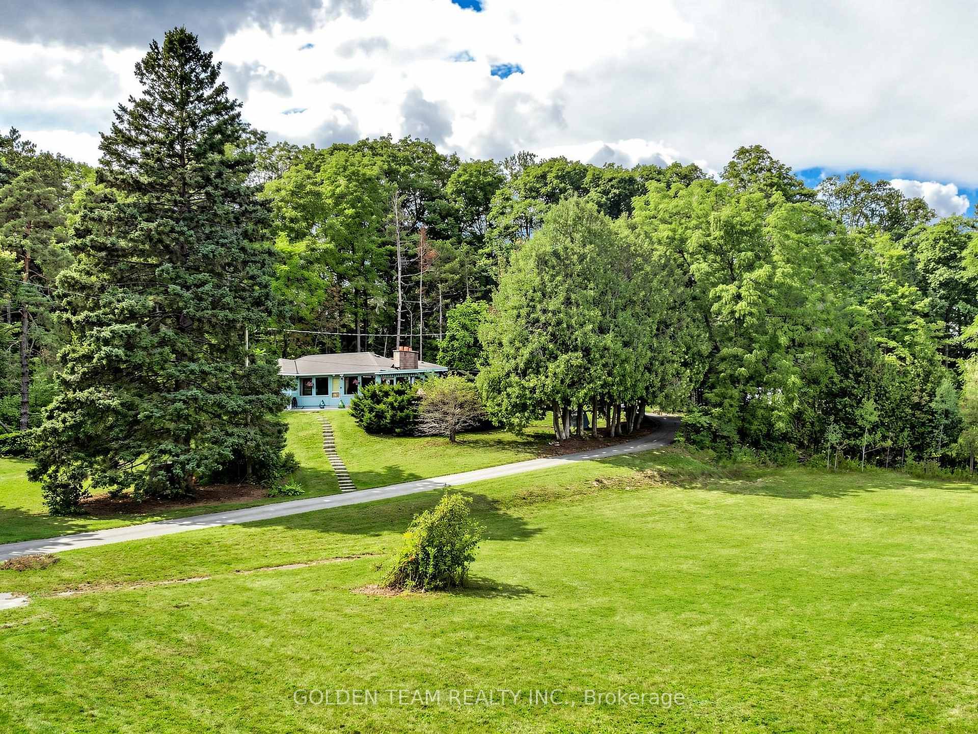 Photo of 242 Ridge Road