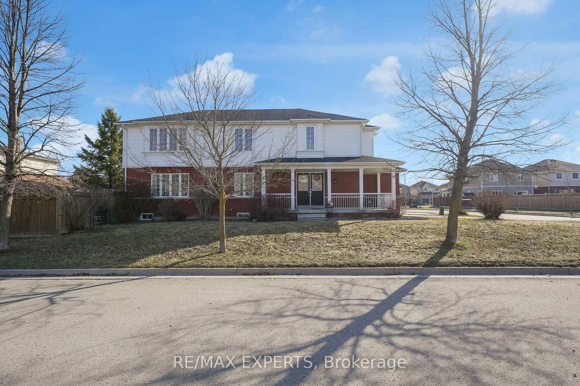 Photo 4 of 36 Anderson Road, New Tecumseth, Alliston — HOMEH