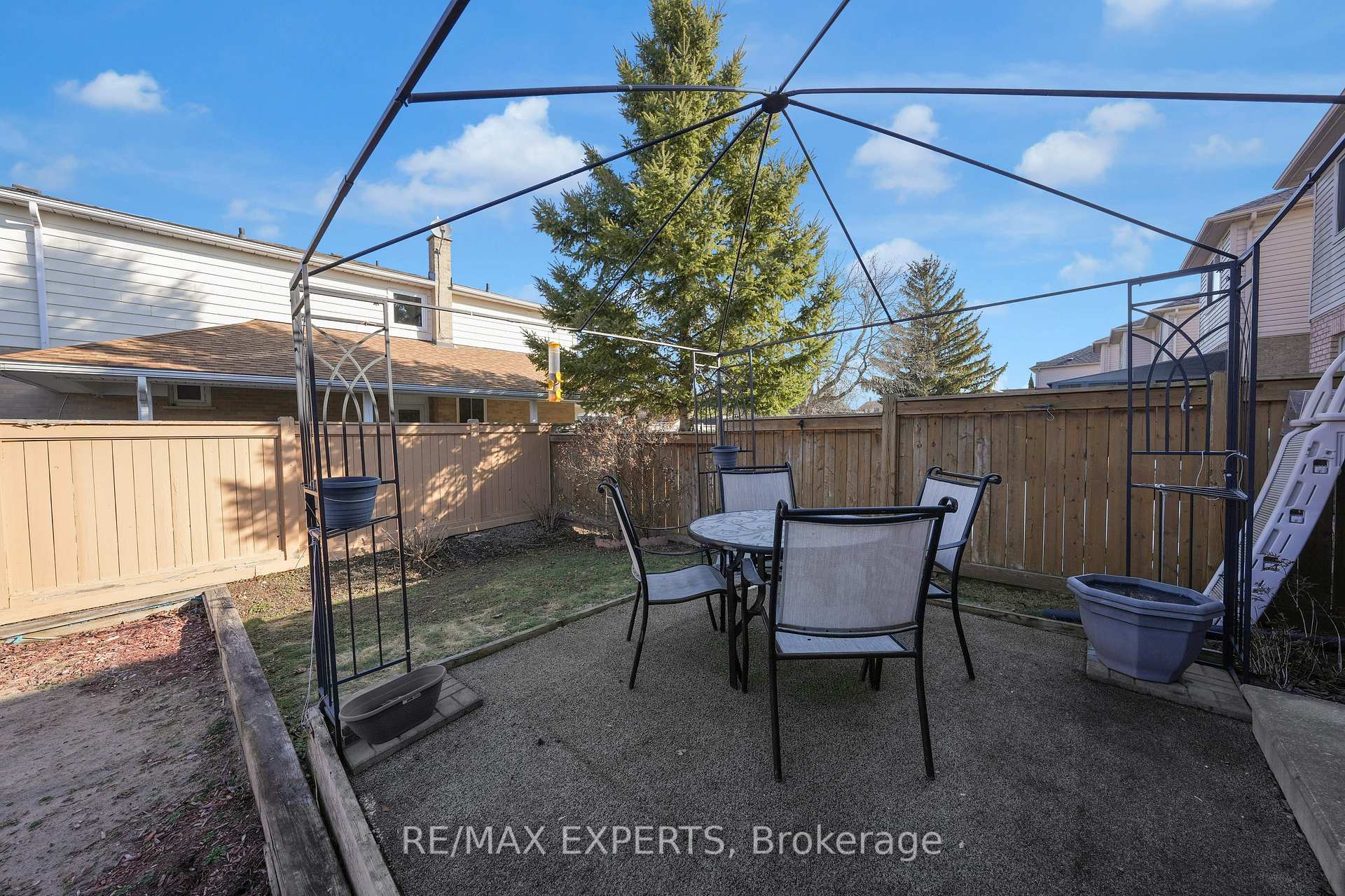Photo 41 of 36 Anderson Road, New Tecumseth, Alliston — HOMEH