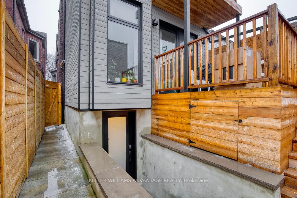 Photo 3 of Unit Lower, 325 Perth Avenue, Toronto, Dovercourt-Wallace Emerson-Junction — HOMEH