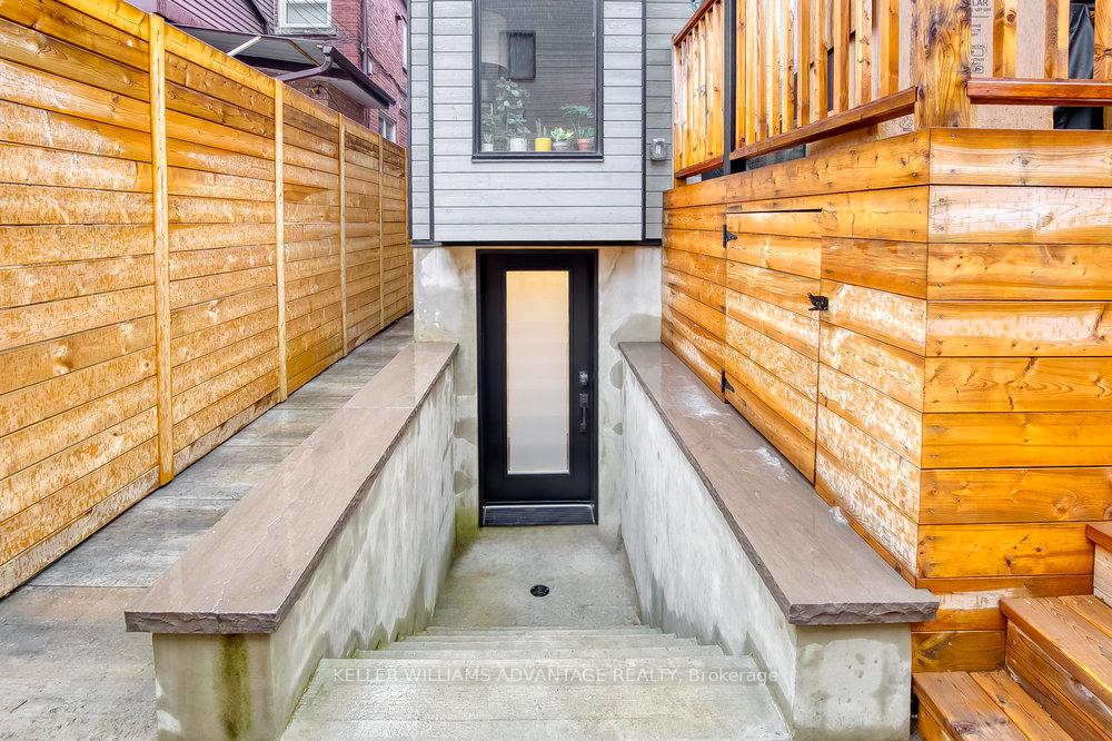 Photo 4 of Unit Lower, 325 Perth Avenue, Toronto, Dovercourt-Wallace Emerson-Junction — HOMEH
