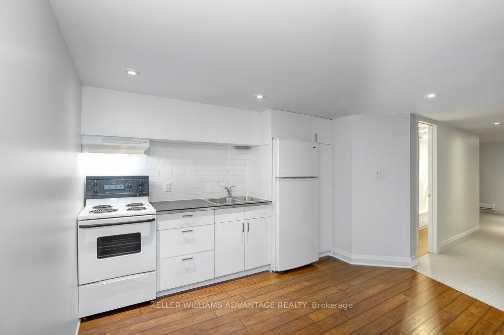 Photo 10 of Unit Lower, 325 Perth Avenue, Toronto, Dovercourt-Wallace Emerson-Junction — HOMEH