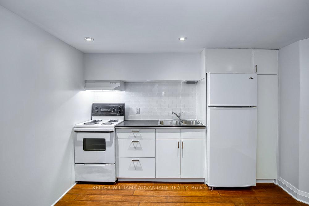 Photo 11 of Unit Lower, 325 Perth Avenue, Toronto, Dovercourt-Wallace Emerson-Junction — HOMEH