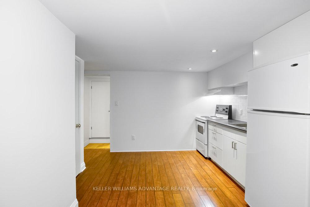 Photo 13 of Unit Lower, 325 Perth Avenue, Toronto, Dovercourt-Wallace Emerson-Junction — HOMEH
