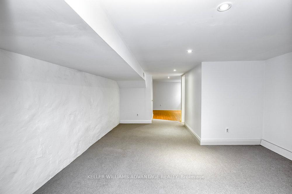 Photo 18 of Unit Lower, 325 Perth Avenue, Toronto, Dovercourt-Wallace Emerson-Junction — HOMEH
