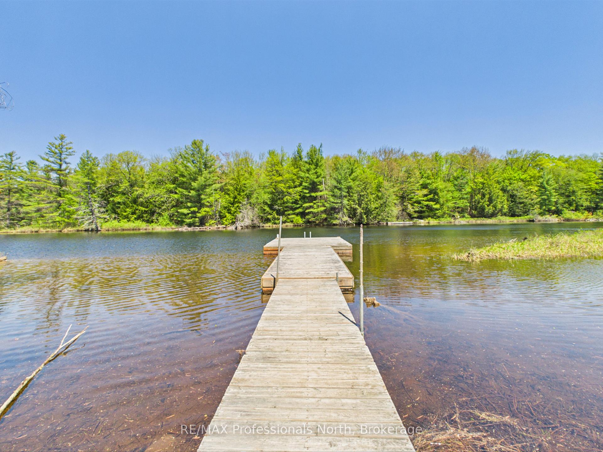 Photo 5 of 1215 118 Highway E, Bracebridge, Draper — HOMEH