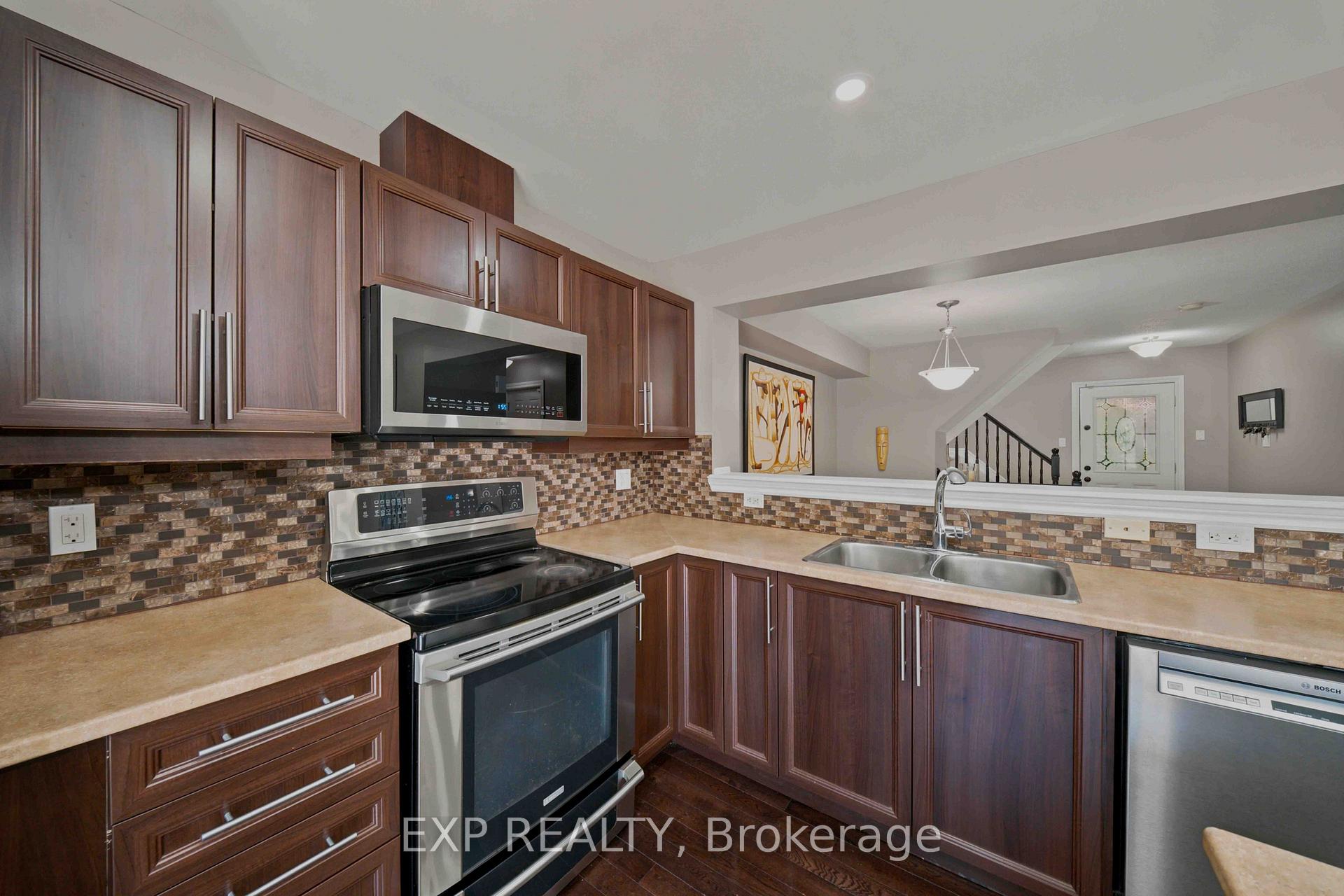 Photo 7 of 3108 Burritts Rapids Place, Ottawa, Barrhaven - Half Moon Bay — HOMEH