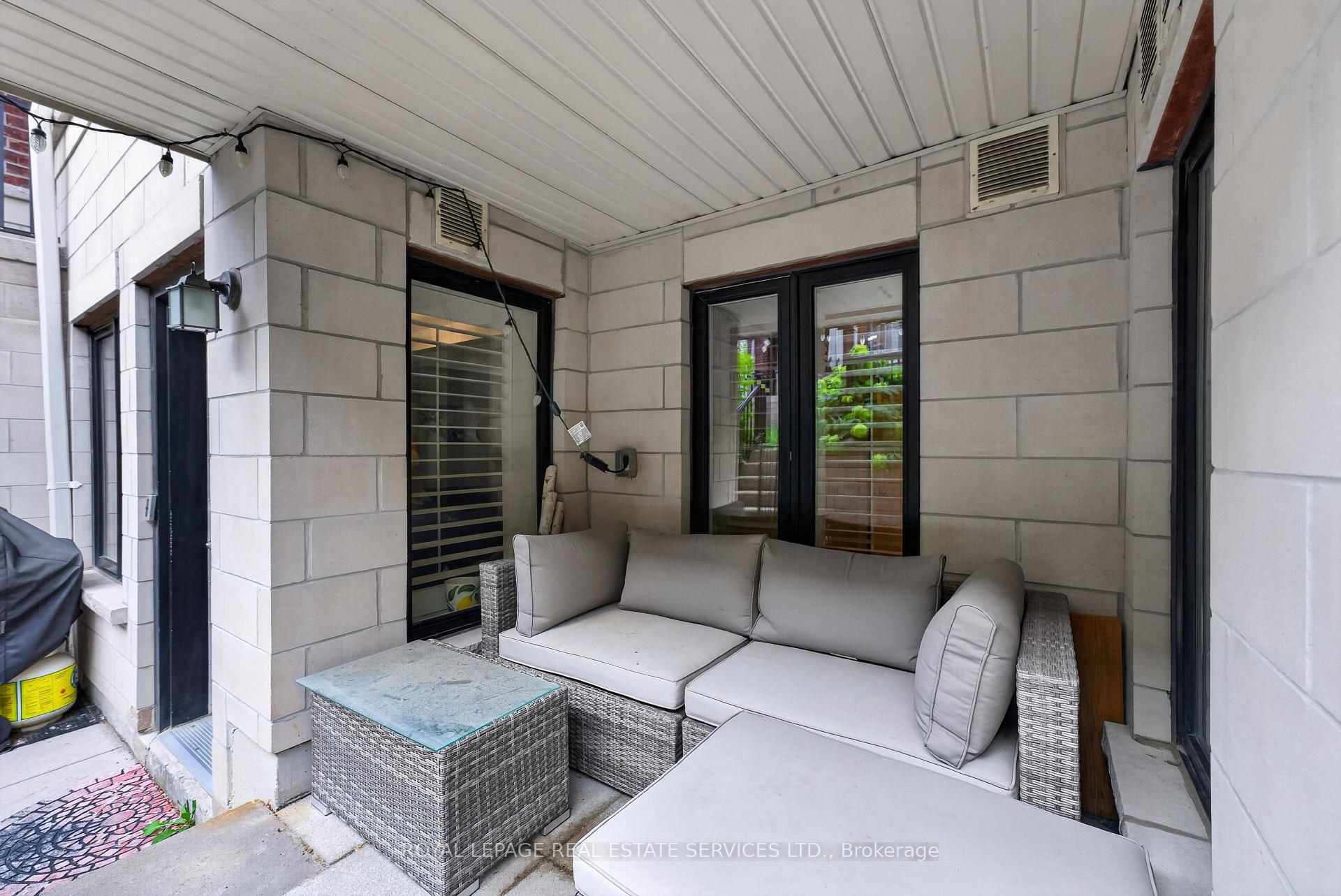 Photo 3 of Unit 101, 30 Carnation Avenue, Etobicoke, Long Branch — HOMEH