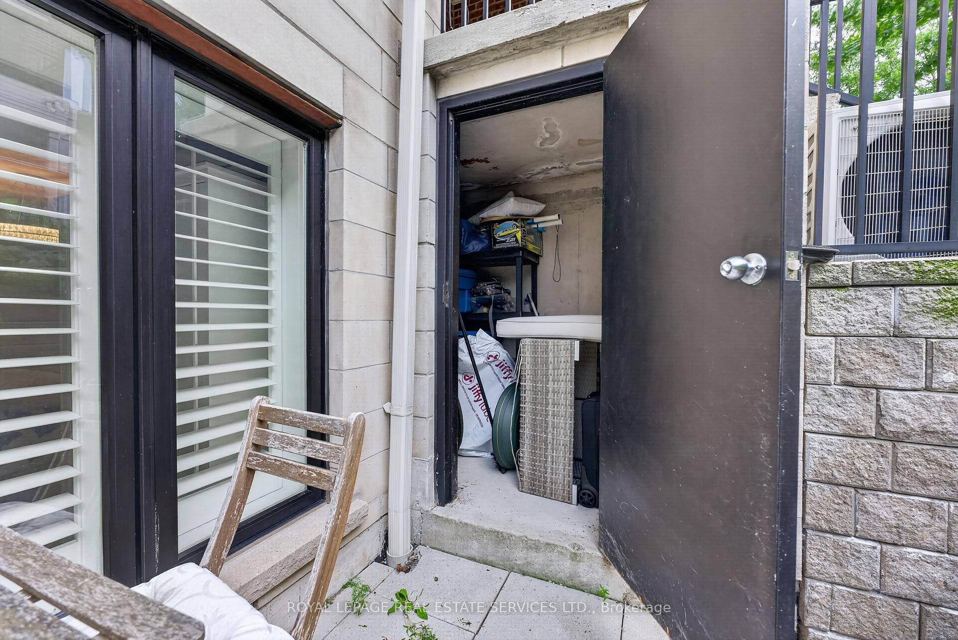 Photo 5 of Unit 101, 30 Carnation Avenue, Etobicoke, Long Branch — HOMEH