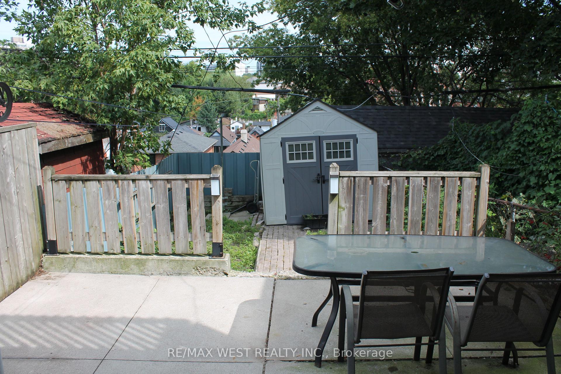 Photo 23 of 11A Woodcroft Crescent, Toronto, Caledonia-Fairbank — HOMEH