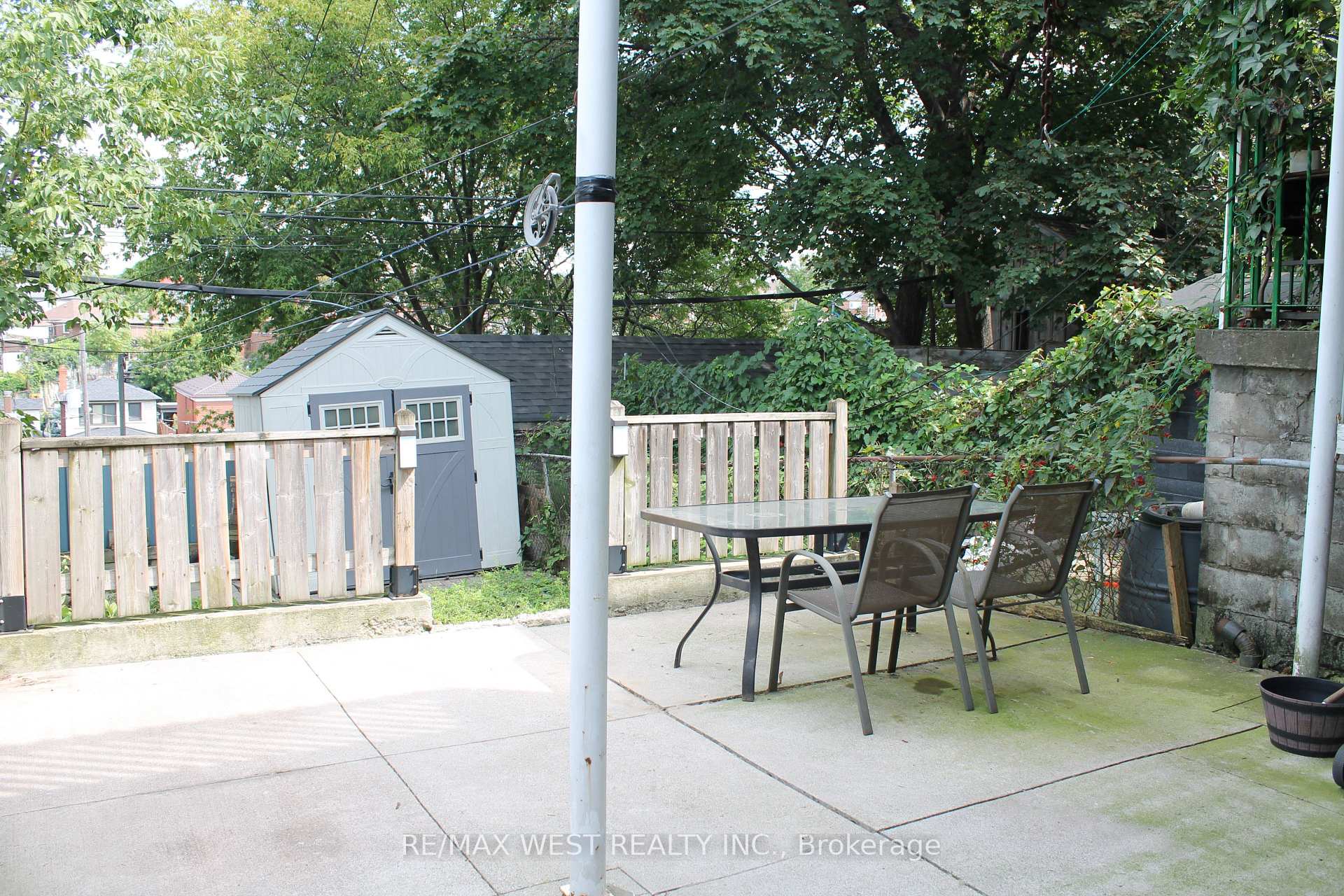 Photo 24 of 11A Woodcroft Crescent, Toronto, Caledonia-Fairbank — HOMEH