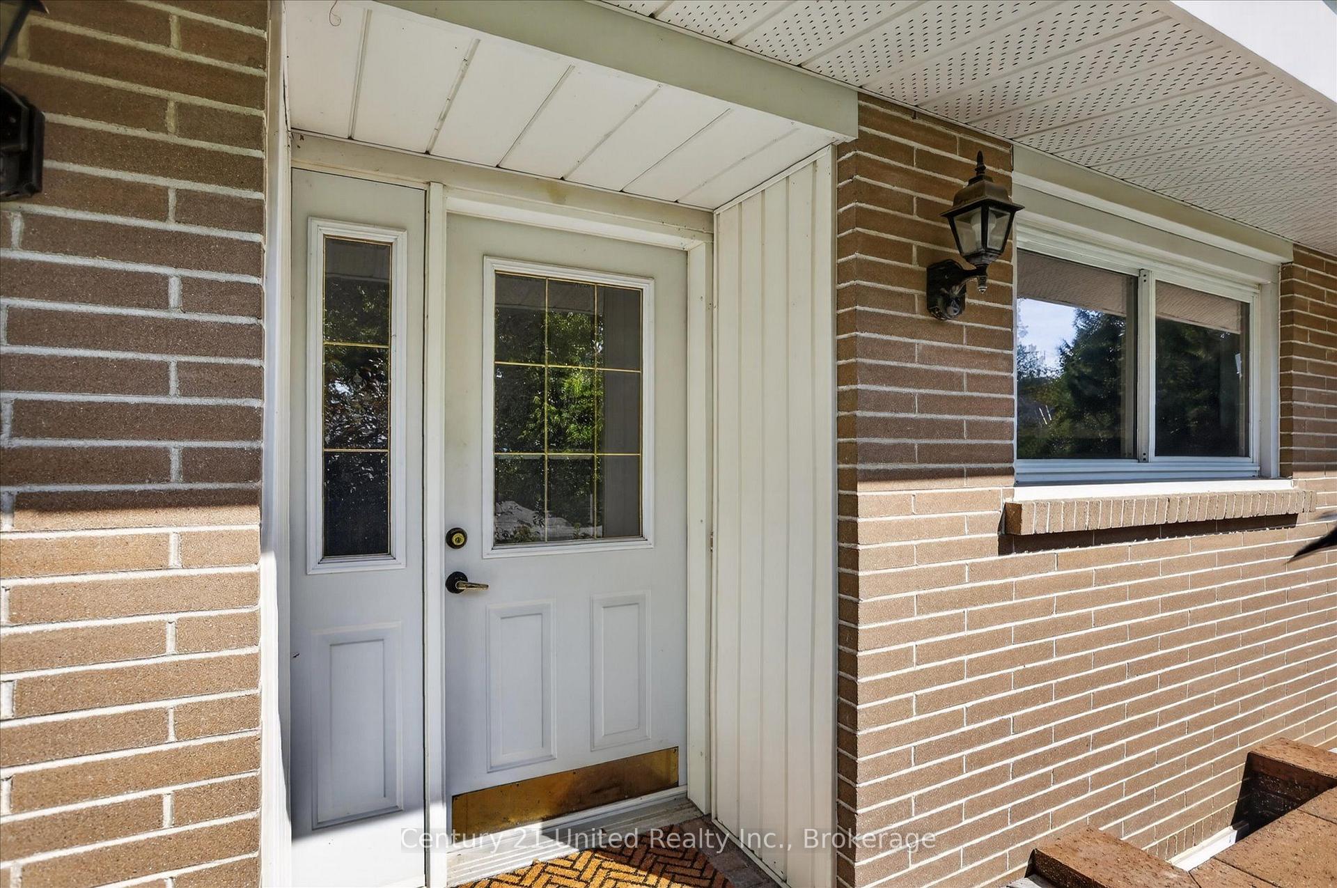 Photo 8 of 130 Roper Drive, Peterborough, Monaghan Ward 2 — HOMEH