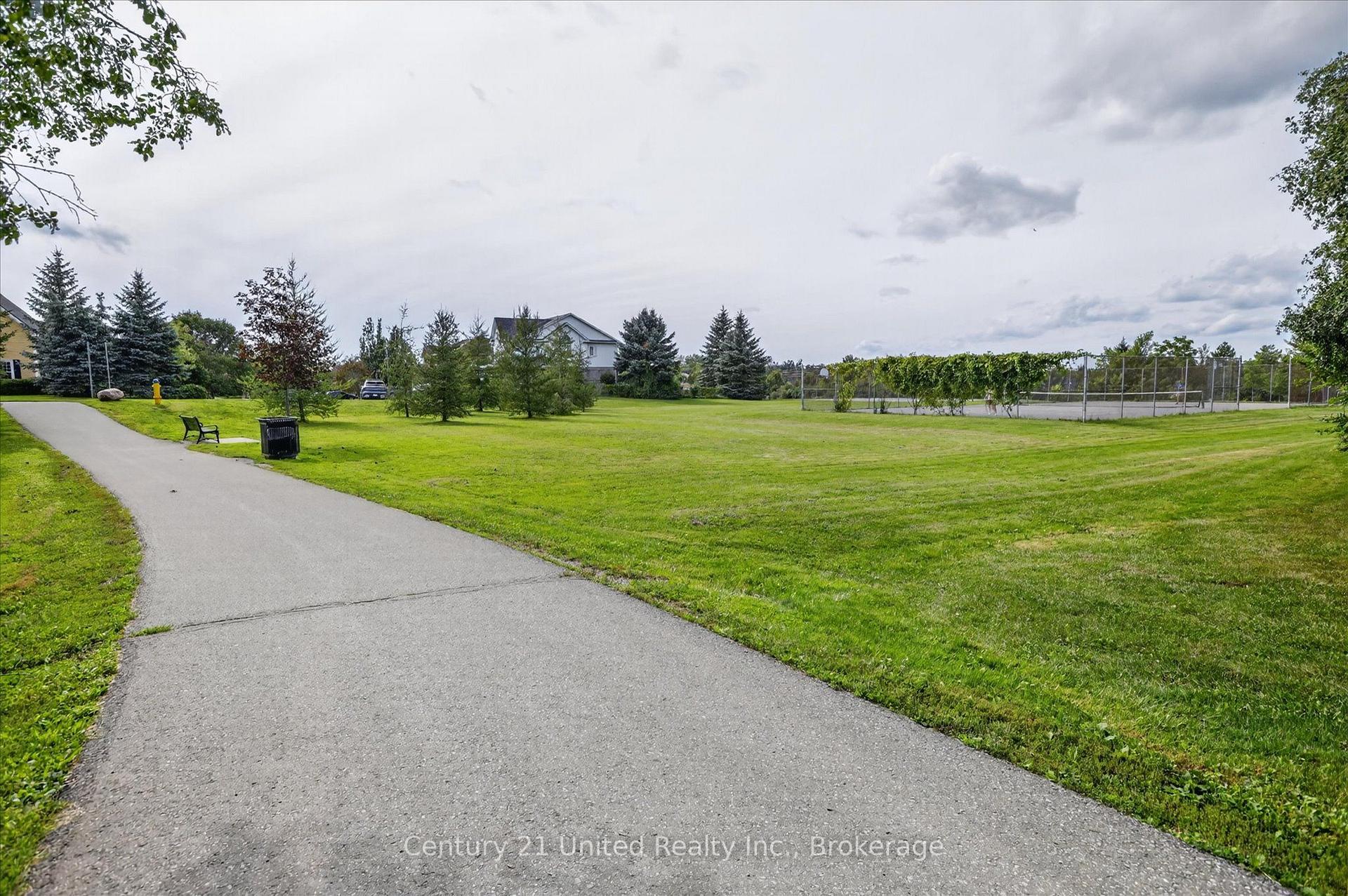 Photo 27 of 130 Roper Drive, Peterborough, Monaghan Ward 2 — HOMEH
