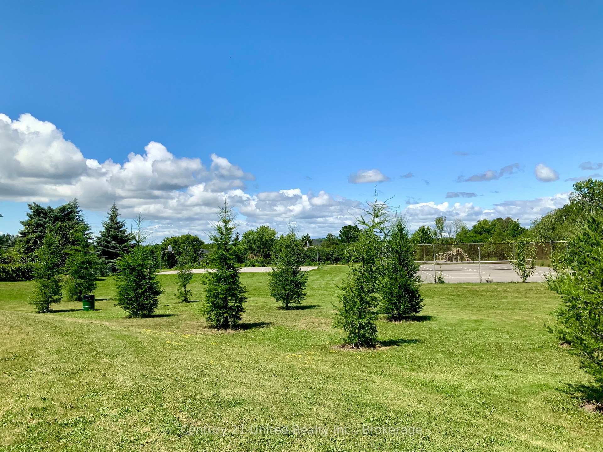 Photo 30 of 130 Roper Drive, Peterborough, Monaghan Ward 2 — HOMEH