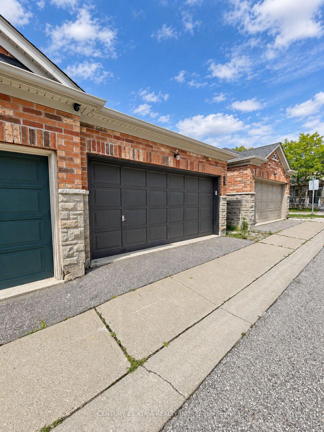 Photo 14 of 221 Via Campanile, Vaughan, Vellore Village — HOMEH