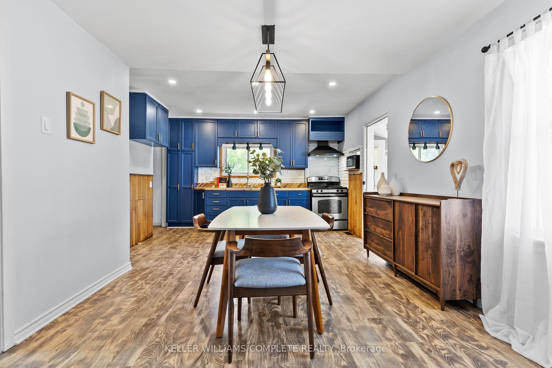 Photo 8 of 10 Monck Street, St. Catharines, Western Hill — HOMEH