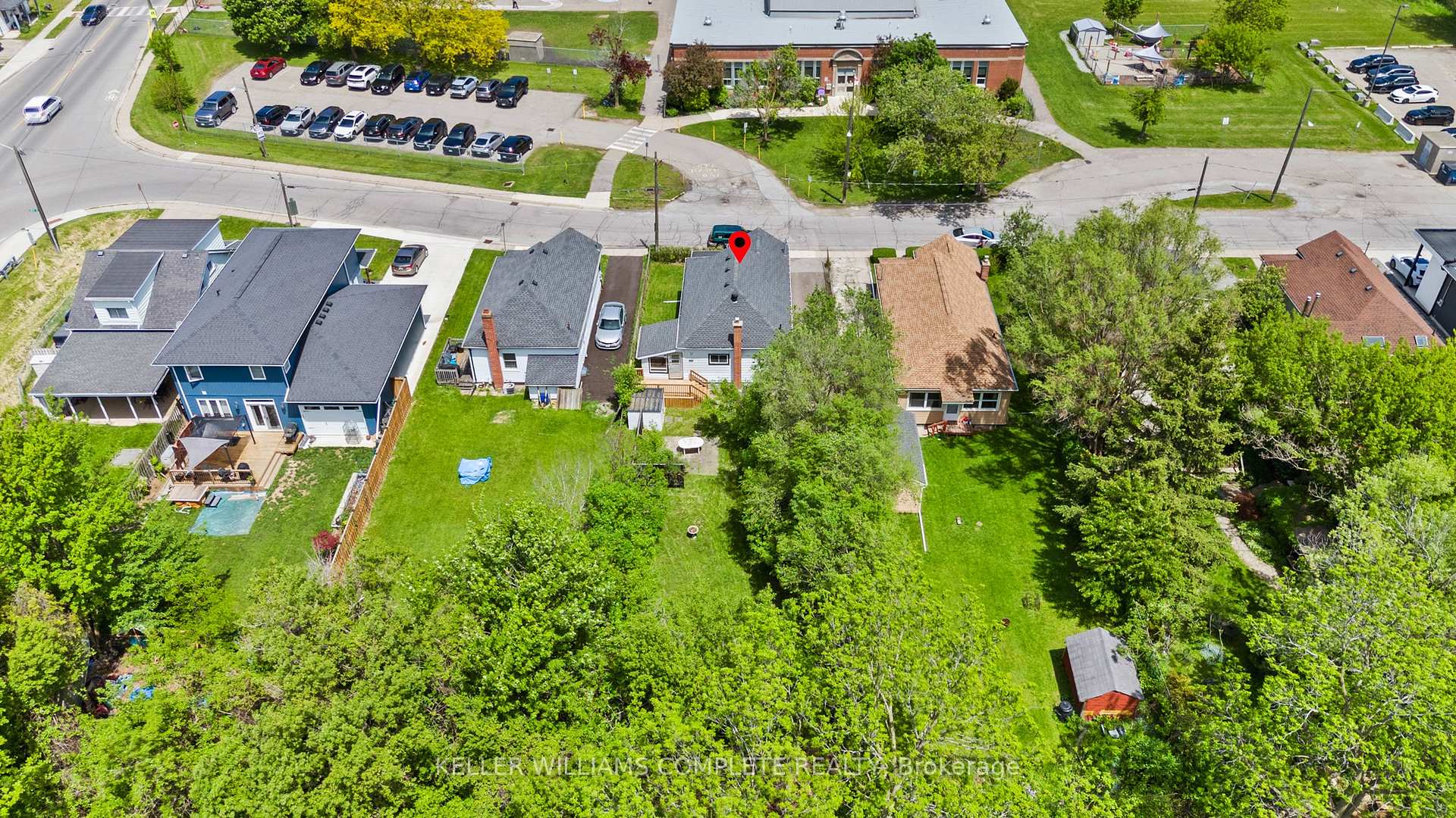 Photo 37 of 10 Monck Street, St. Catharines, Western Hill — HOMEH