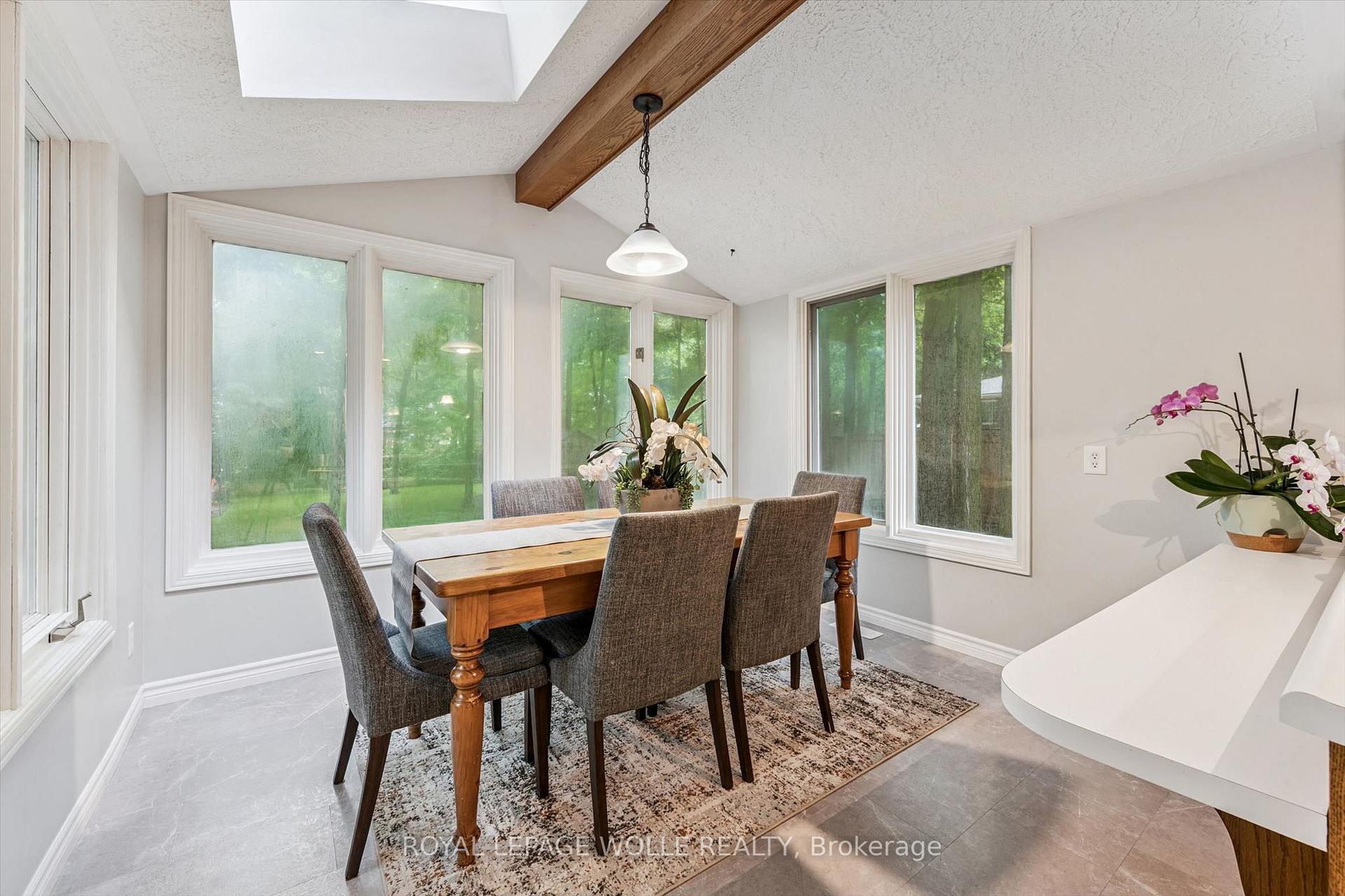 Photo 18 of 35 Pintail Drive, Woolwich, Elmira — HOMEH