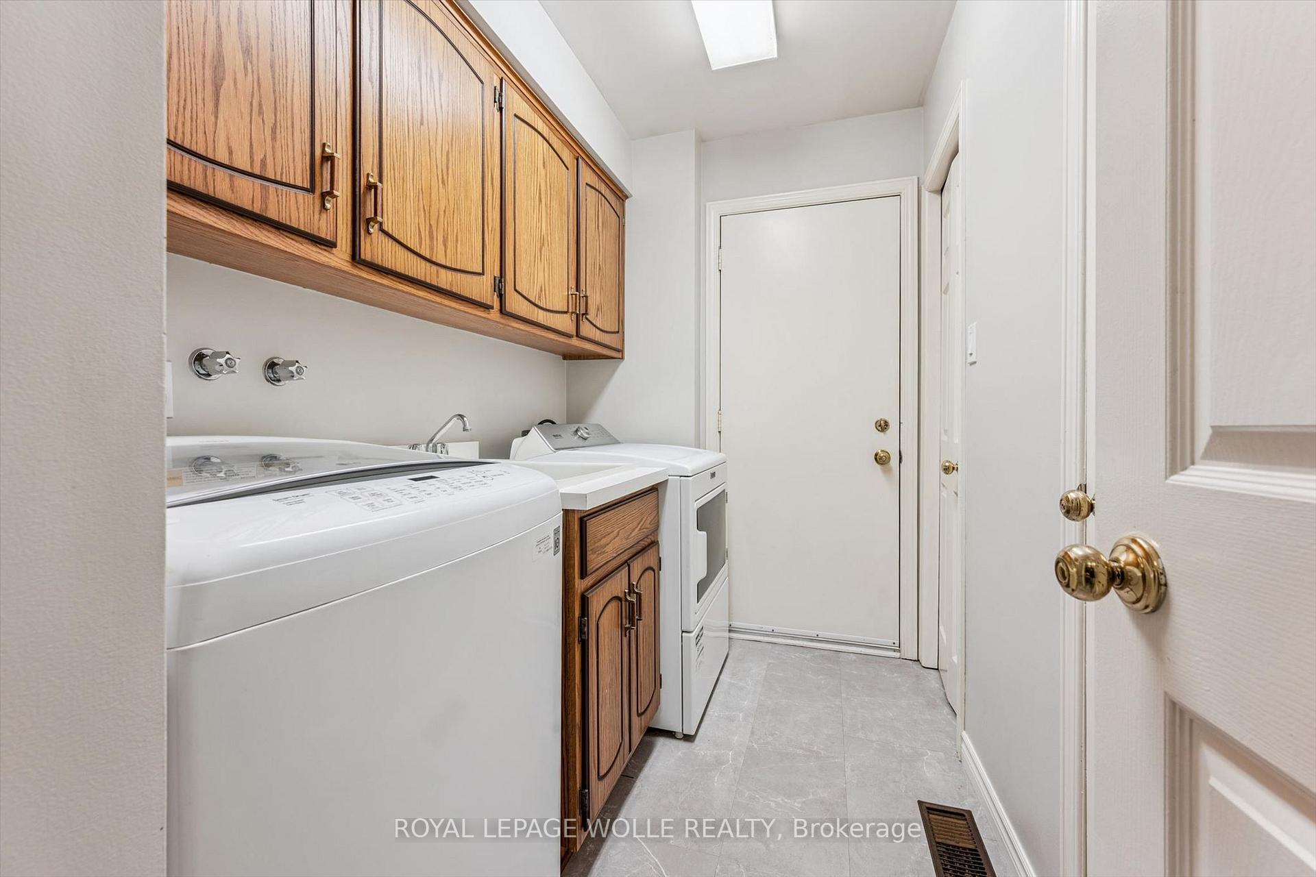 Photo 21 of 35 Pintail Drive, Woolwich, Elmira — HOMEH