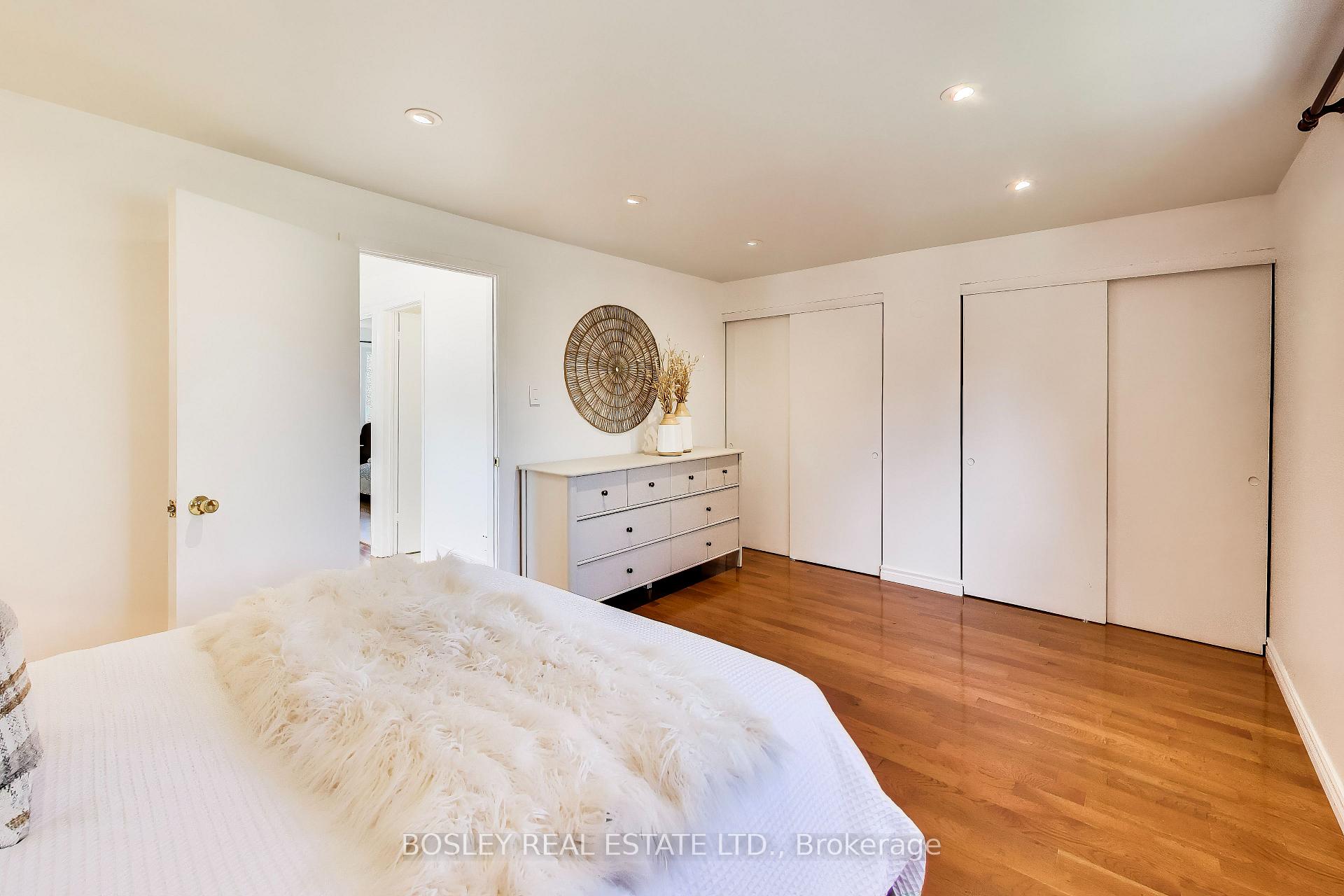 Photo 21 of 4269 Taffey Crescent, Mississauga, Erin Mills — HOMEH