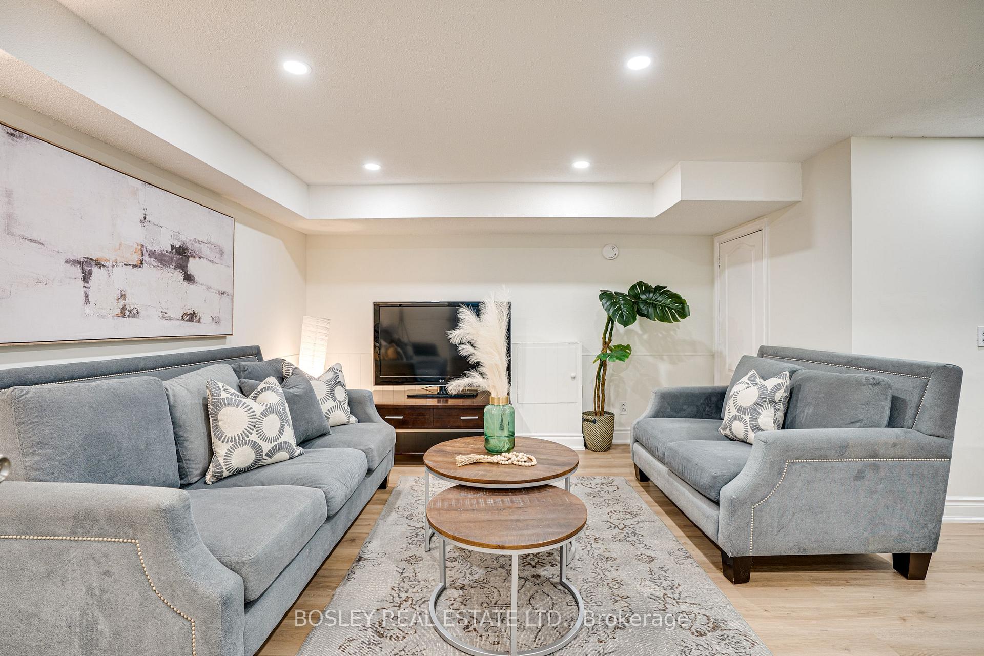 Photo 26 of 4269 Taffey Crescent, Mississauga, Erin Mills — HOMEH
