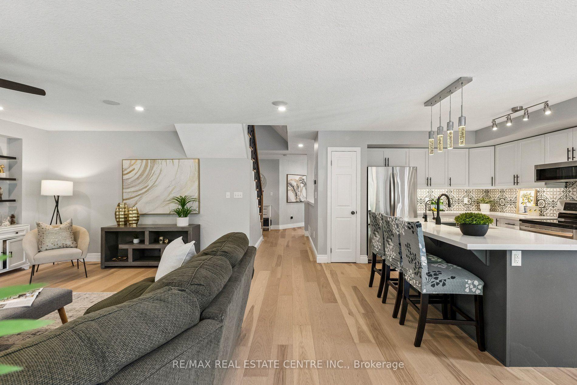Photo 7 of 108 Sammon Drive, Guelph/Eramosa, Rockwood — HOMEH