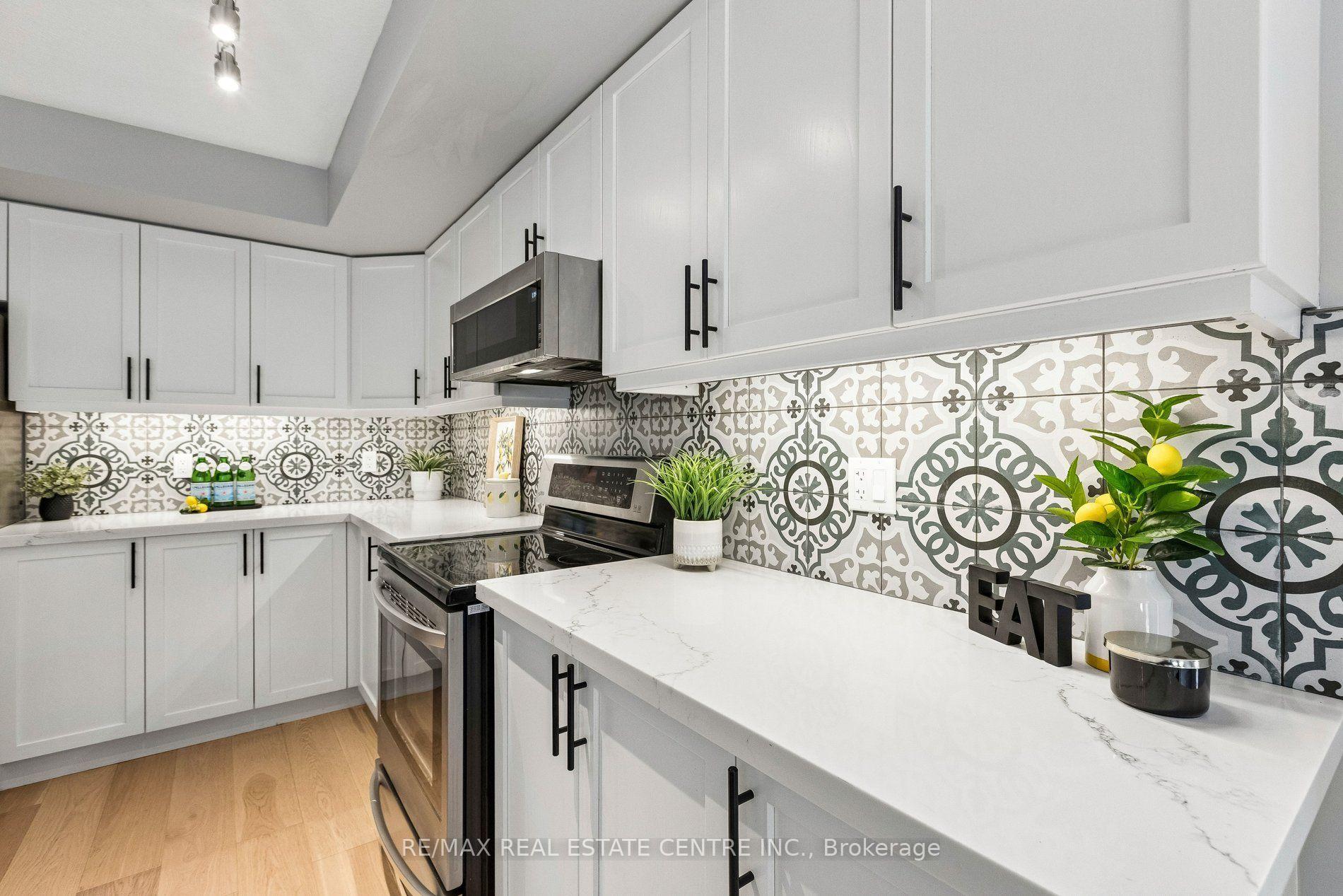 Photo 11 of 108 Sammon Drive, Guelph/Eramosa, Rockwood — HOMEH