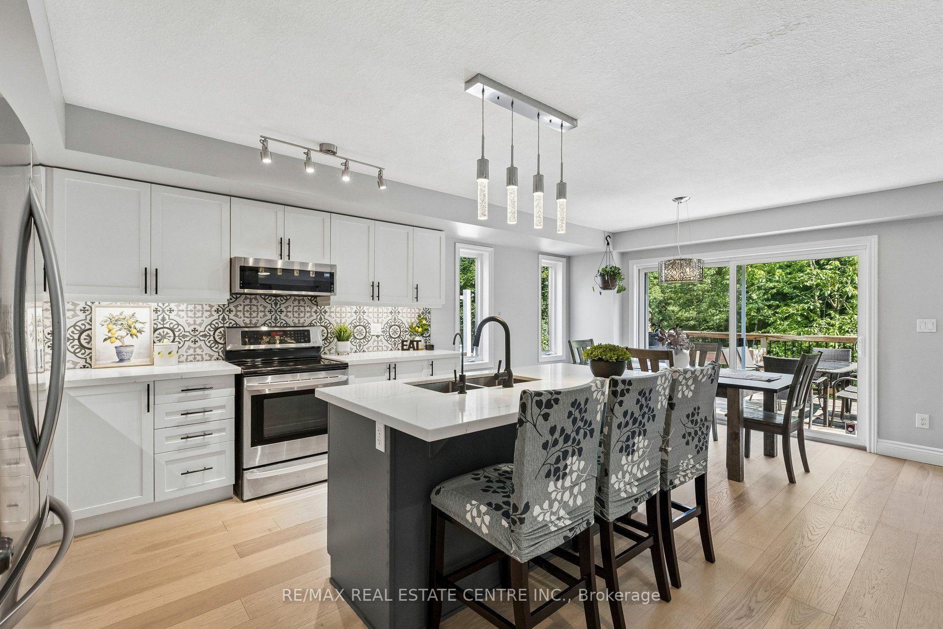 Photo 13 of 108 Sammon Drive, Guelph/Eramosa, Rockwood — HOMEH