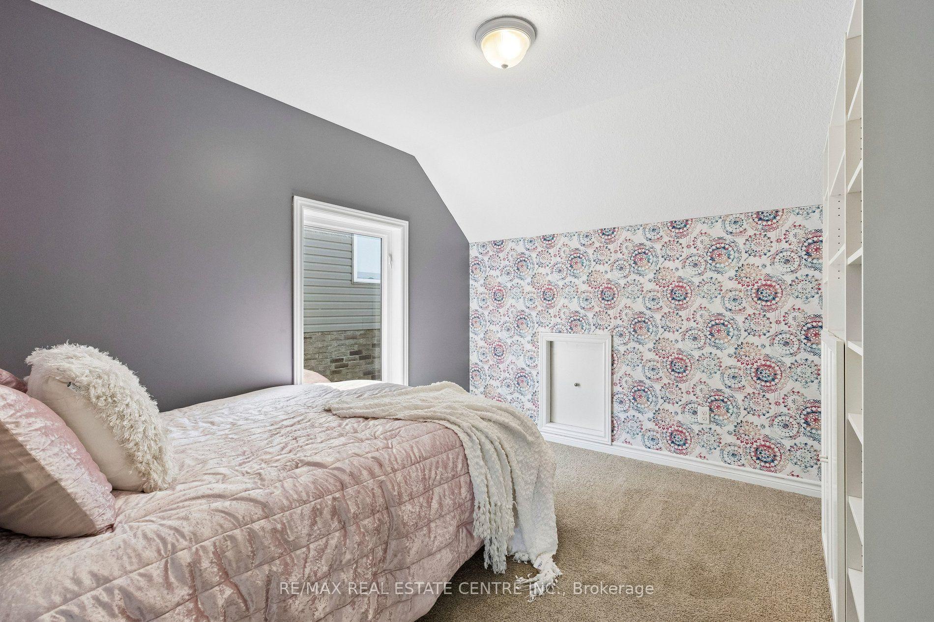 Photo 38 of 108 Sammon Drive, Guelph/Eramosa, Rockwood — HOMEH