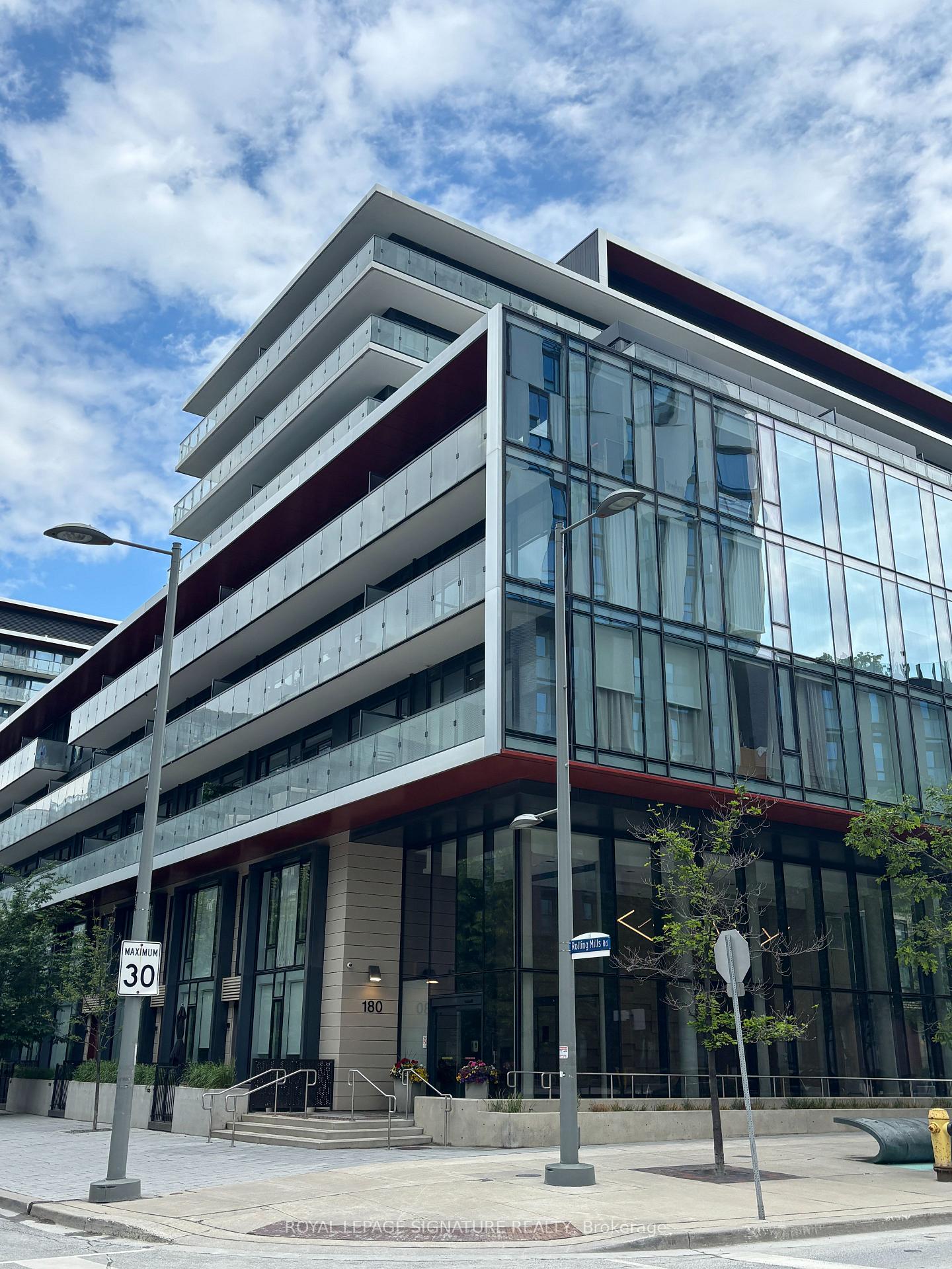 Photo 2 of Unit S-126, 180 Mill Street, Toronto, Waterfront Communities — HOMEH