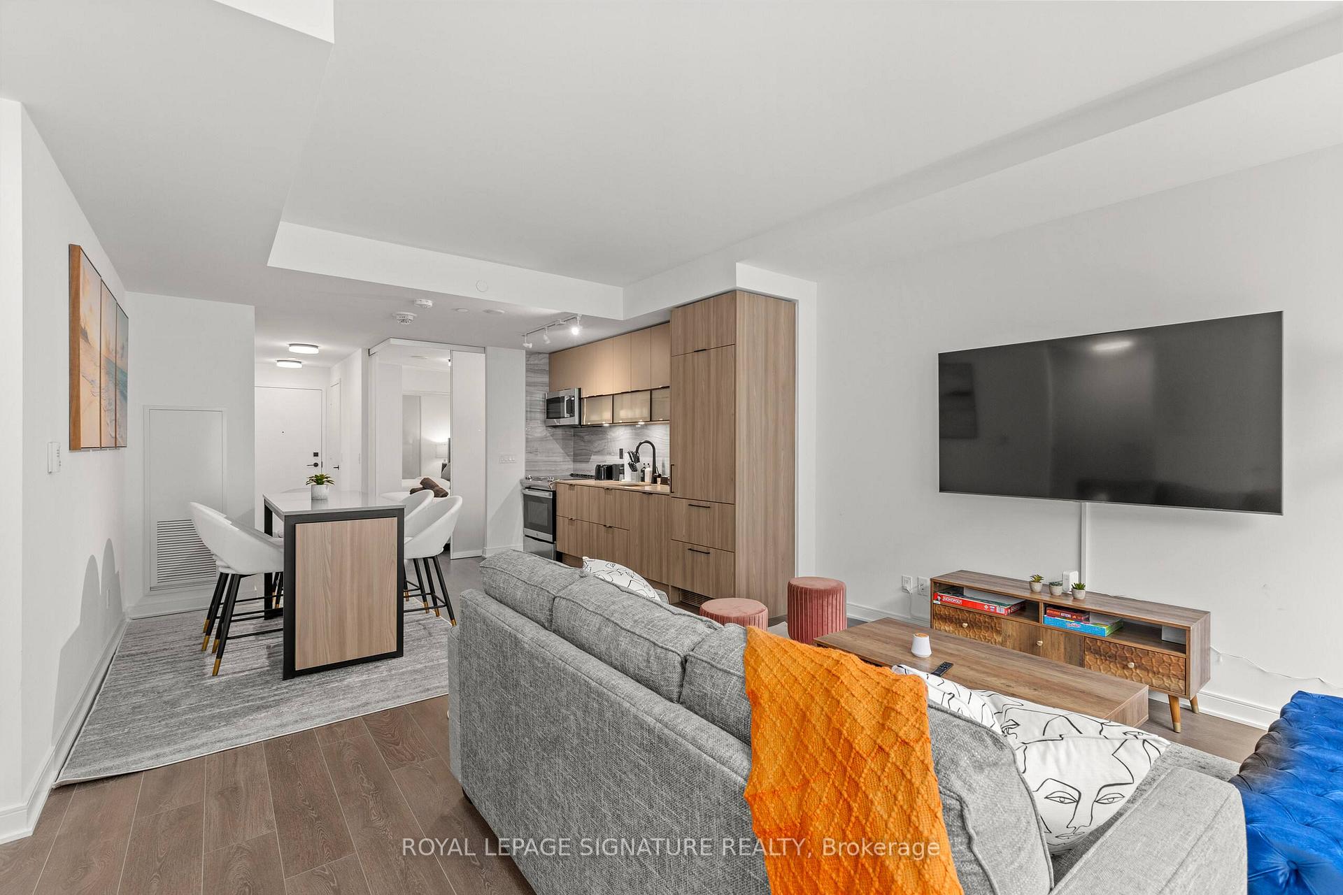 Photo 6 of Unit S-126, 180 Mill Street, Toronto, Waterfront Communities — HOMEH
