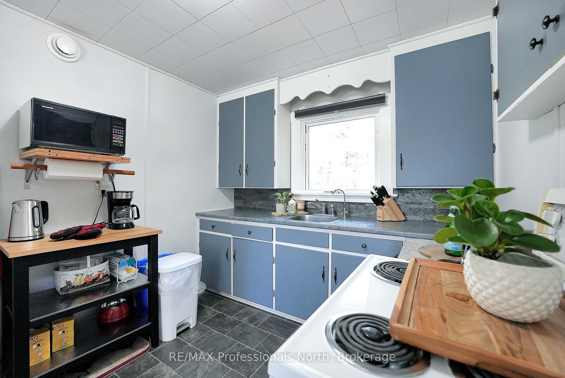 Photo 18 of 1130 Fader Drive, Algonquin Highlands, Stanhope — HOMEH