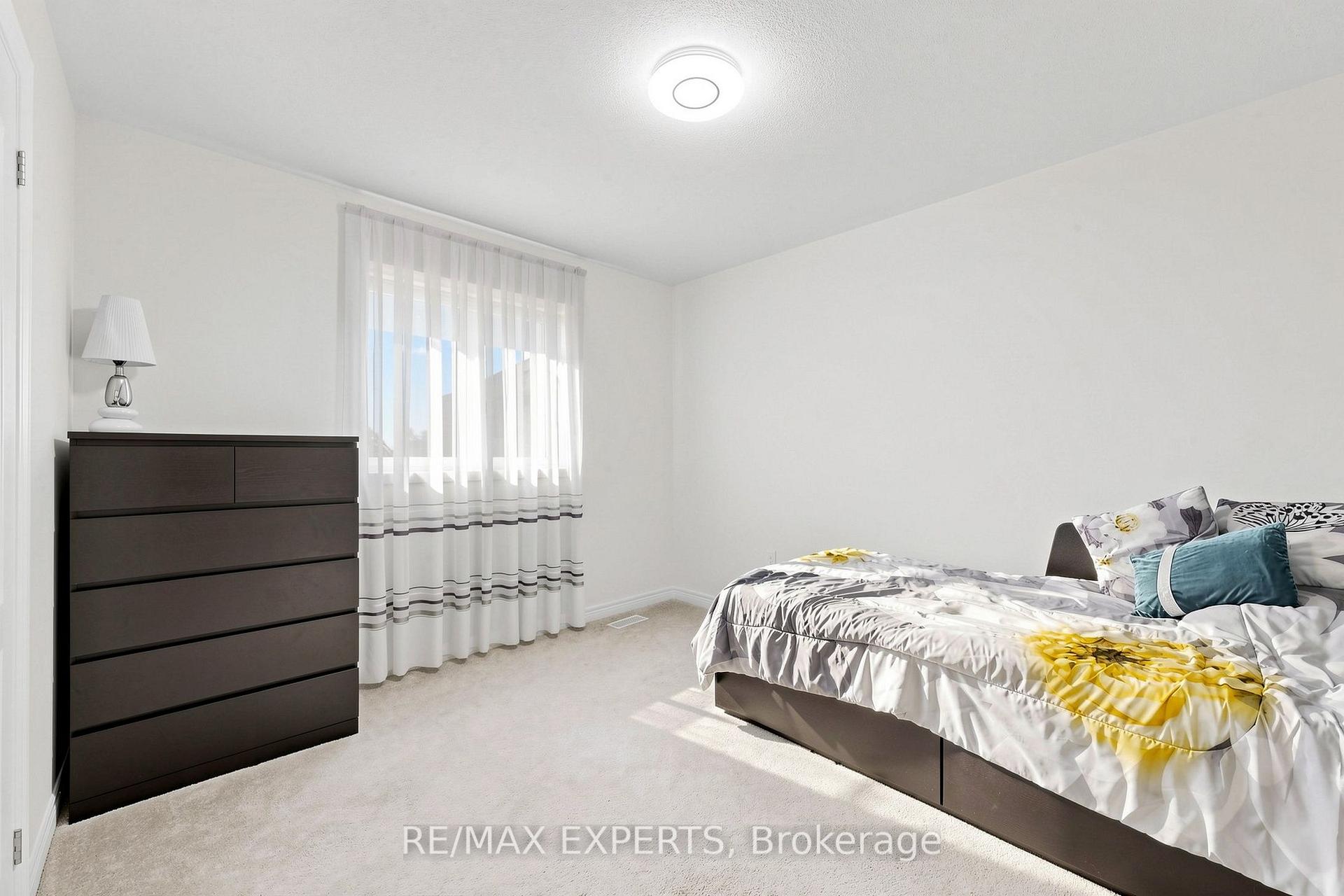 Photo 30 of 9 Applegate Drive, East Gwillimbury, Sharon — HOMEH