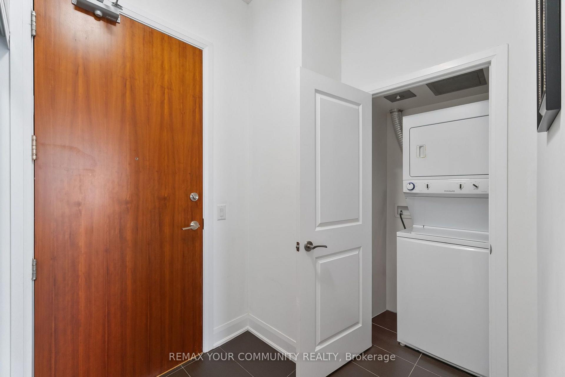 Photo 4 of Unit 205, 4700 Highway 7, Vaughan, East Woodbridge — HOMEH