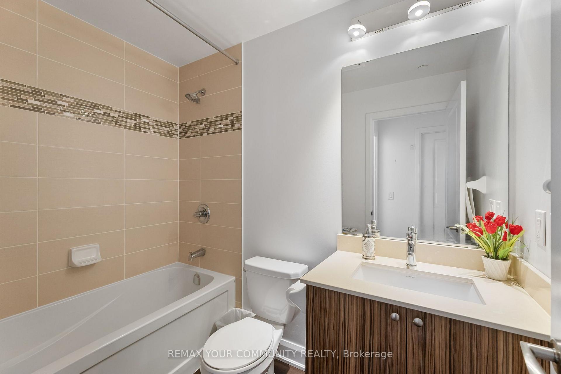 Photo 8 of Unit 205, 4700 Highway 7, Vaughan, East Woodbridge — HOMEH