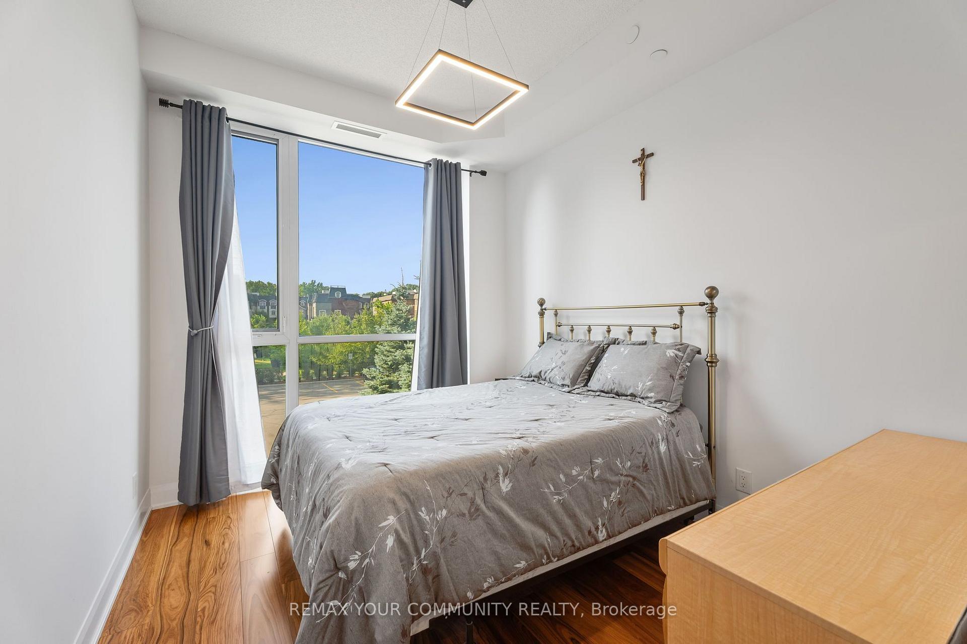 Photo 11 of Unit 205, 4700 Highway 7, Vaughan, East Woodbridge — HOMEH