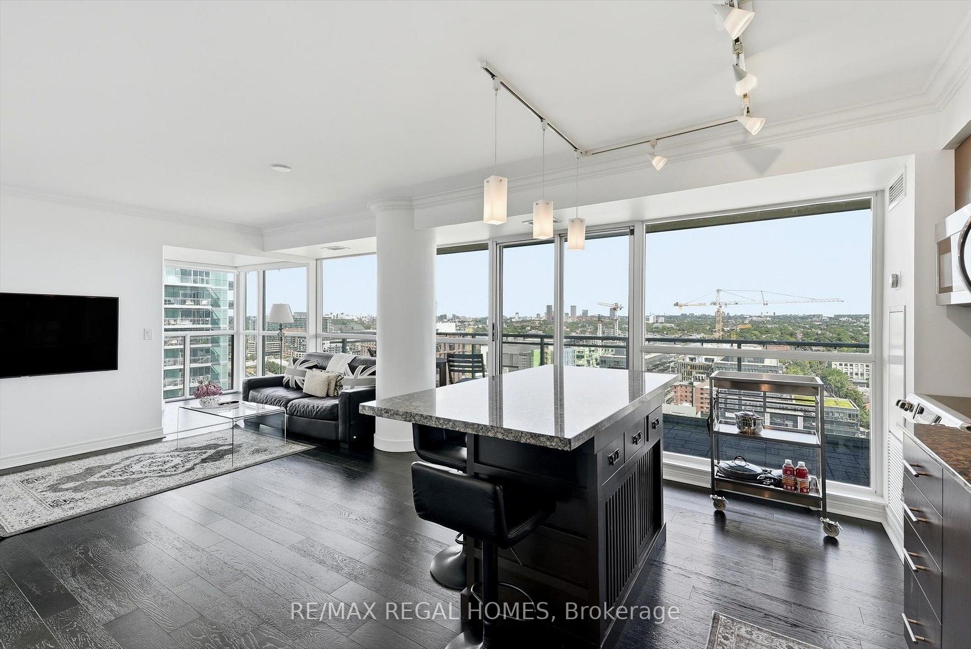 Photo 3 of Unit 2304, 80 Western Battery Road, Toronto, Niagara — HOMEH