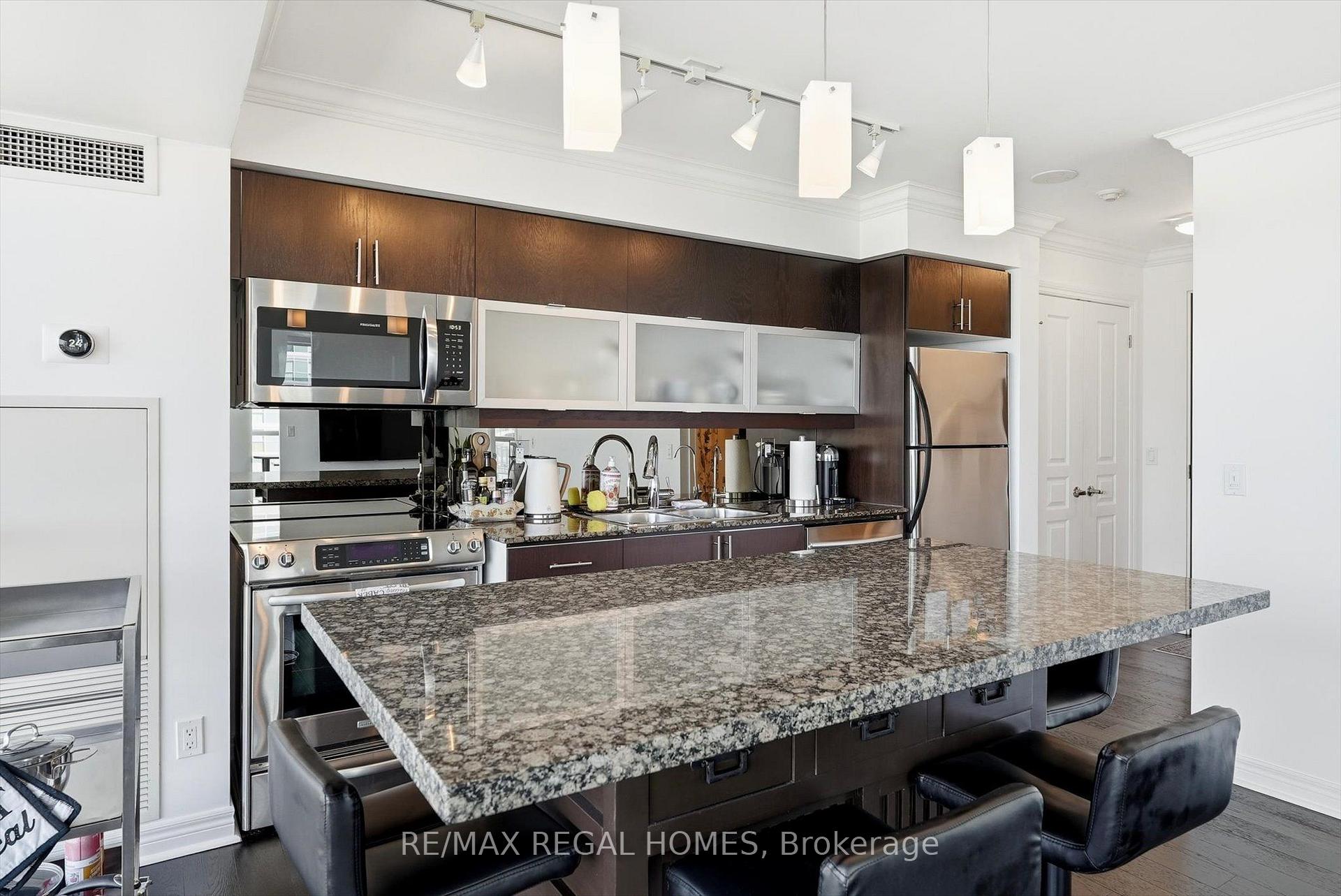Photo 6 of Unit 2304, 80 Western Battery Road, Toronto, Niagara — HOMEH