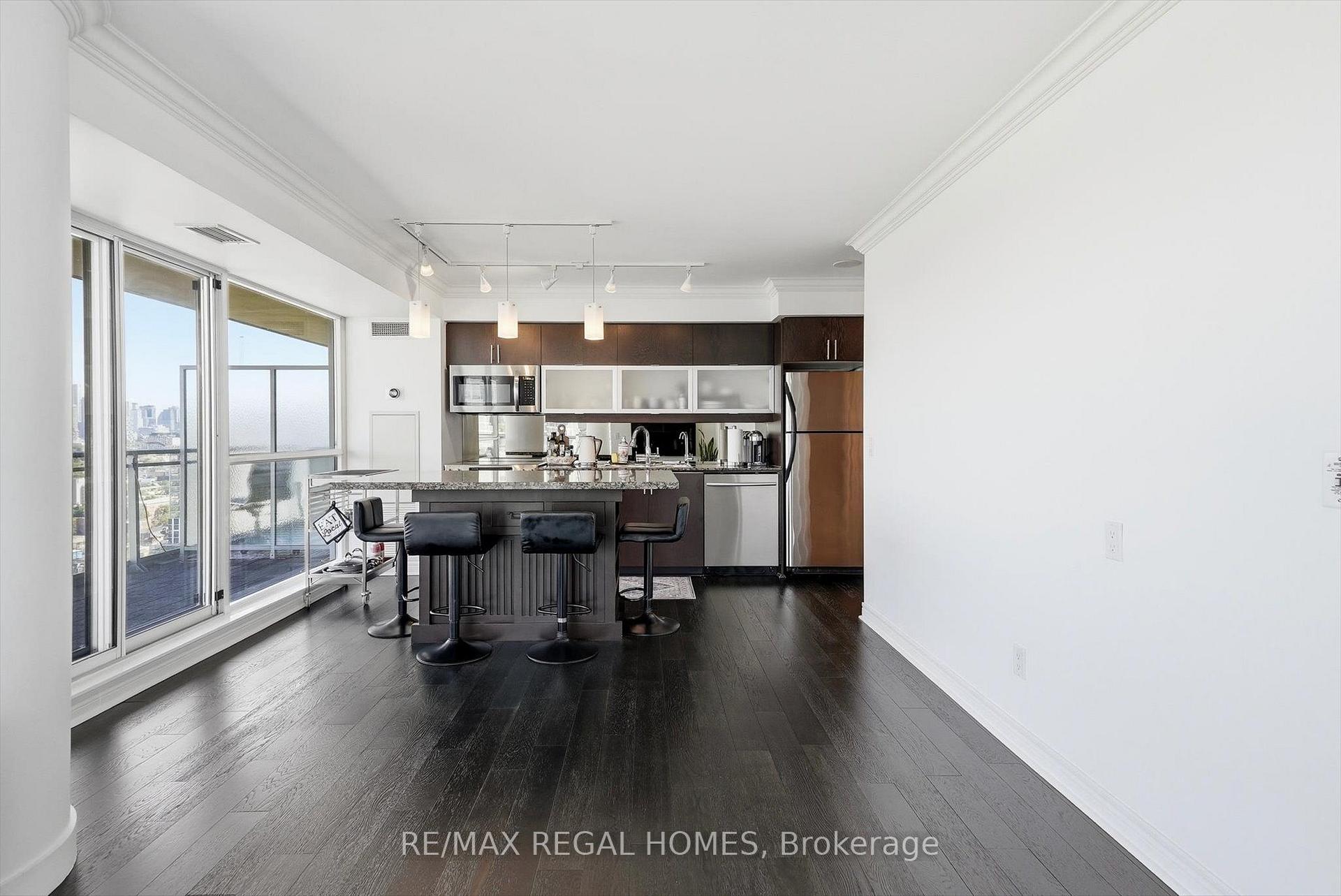 Photo 13 of Unit 2304, 80 Western Battery Road, Toronto, Niagara — HOMEH