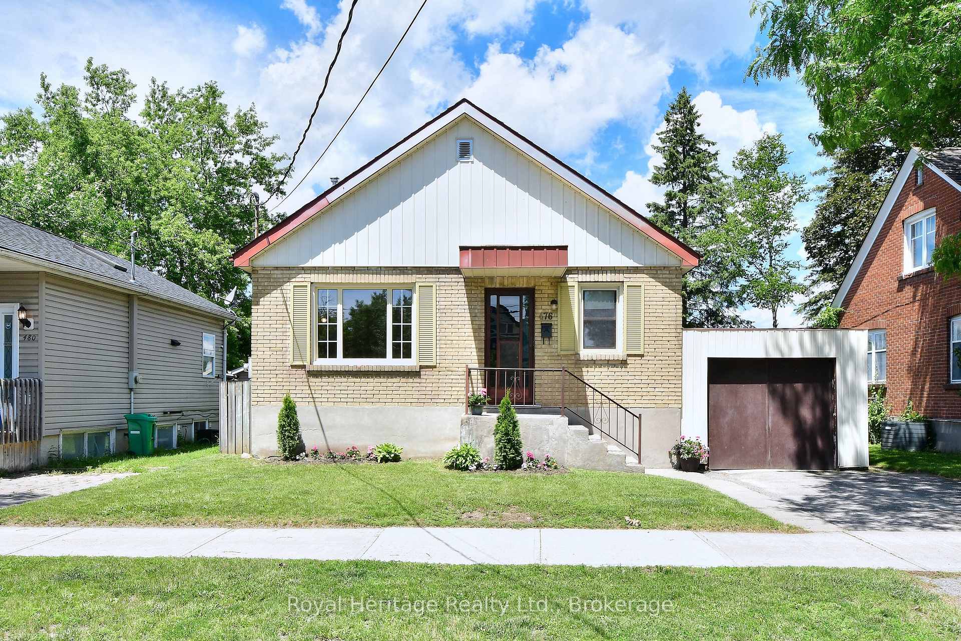Photo 2 of 476 King George Street, Peterborough, Otonabee Ward 1 — HOMEH