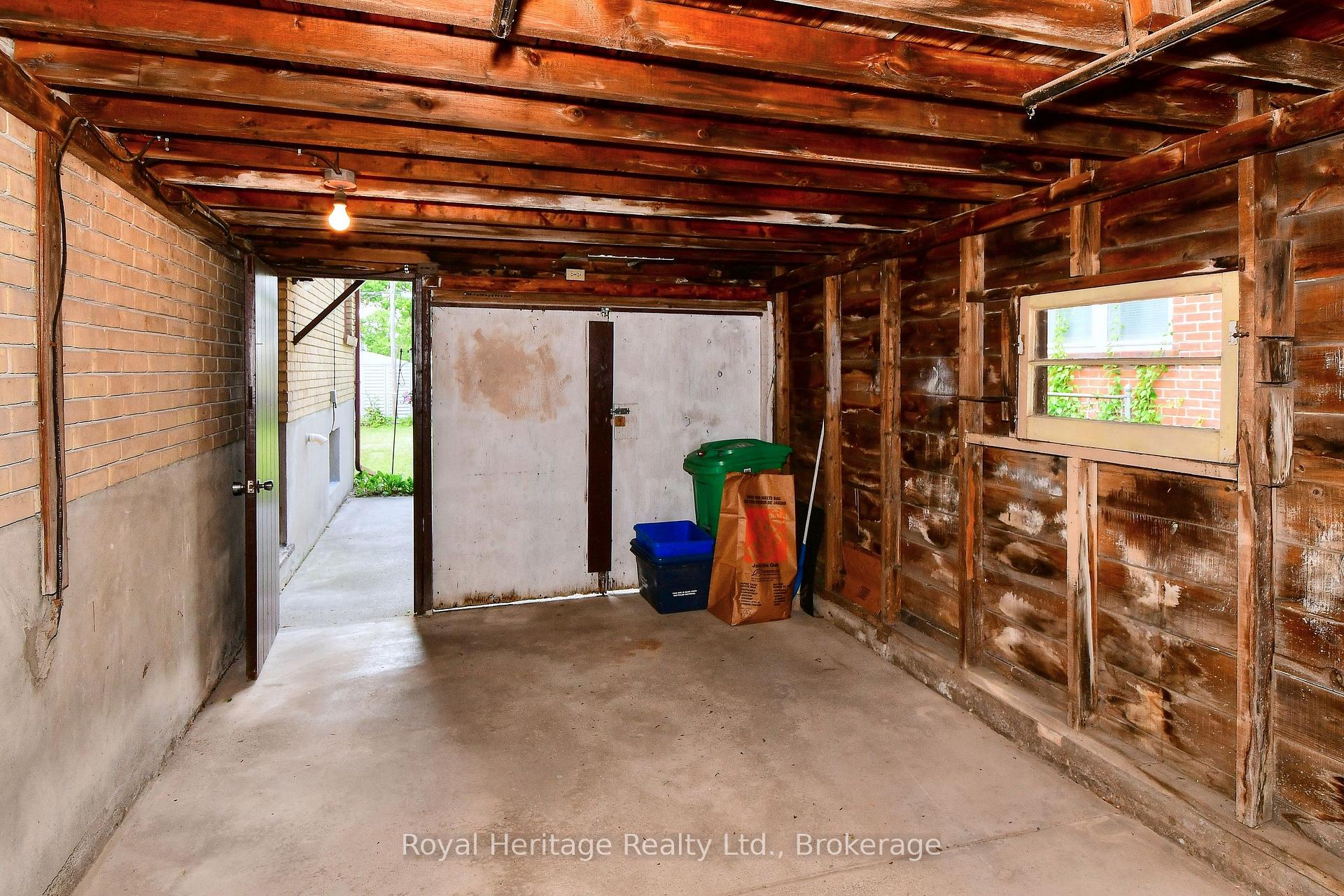 Photo 30 of 476 King George Street, Peterborough, Otonabee Ward 1 — HOMEH