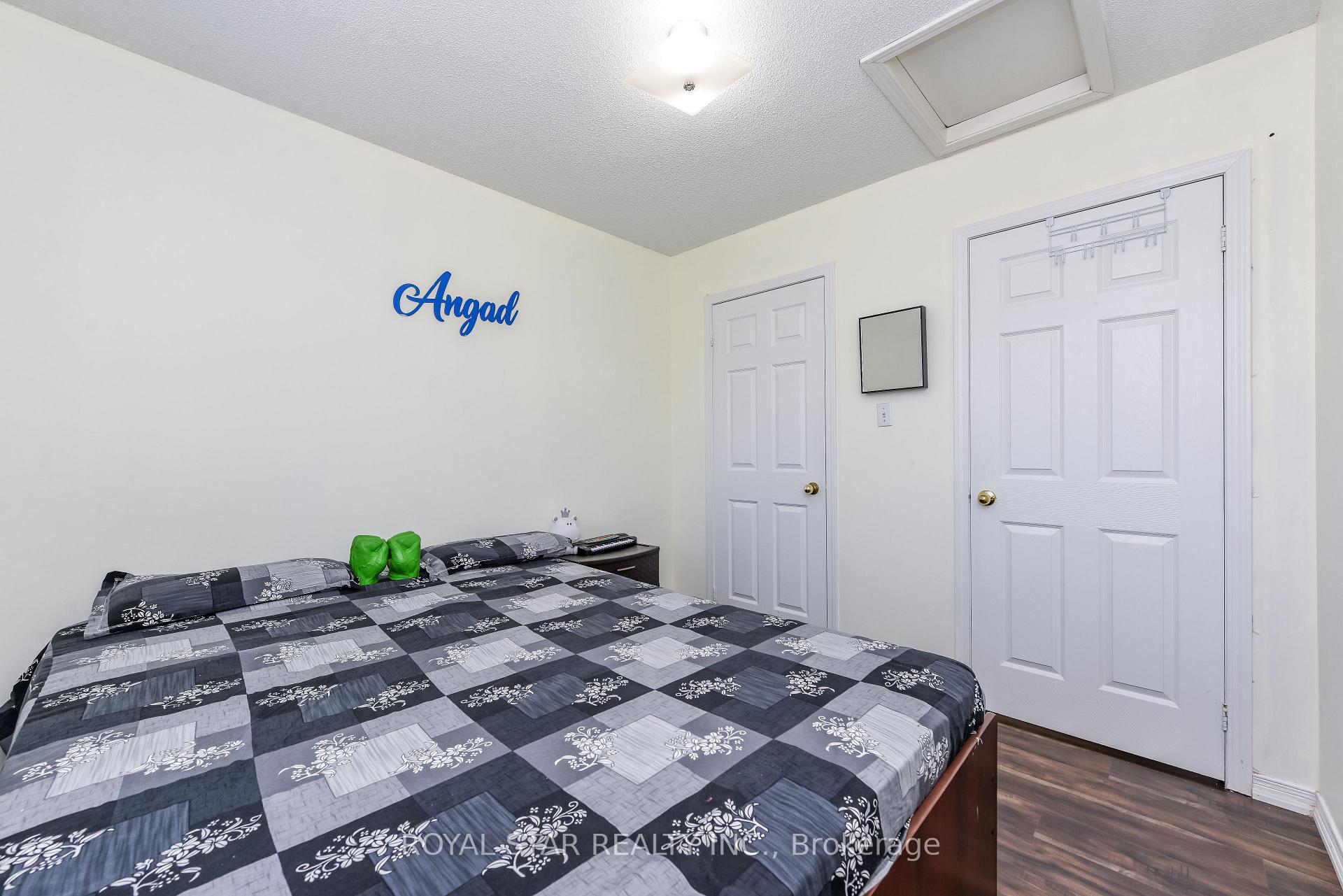 Photo 26 of 33 Coppermill Drive, Brampton, Northwest Sandalwood Parkway — HOMEH